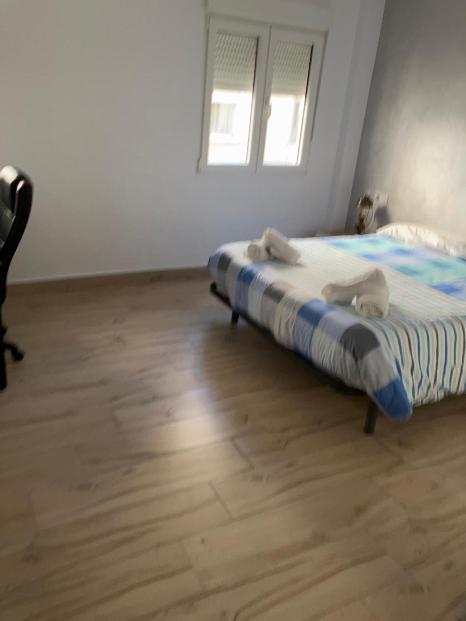 Apartamento En Camino De Ronda De Dos Habitaciones Y Salon Гранада Экстерьер фото