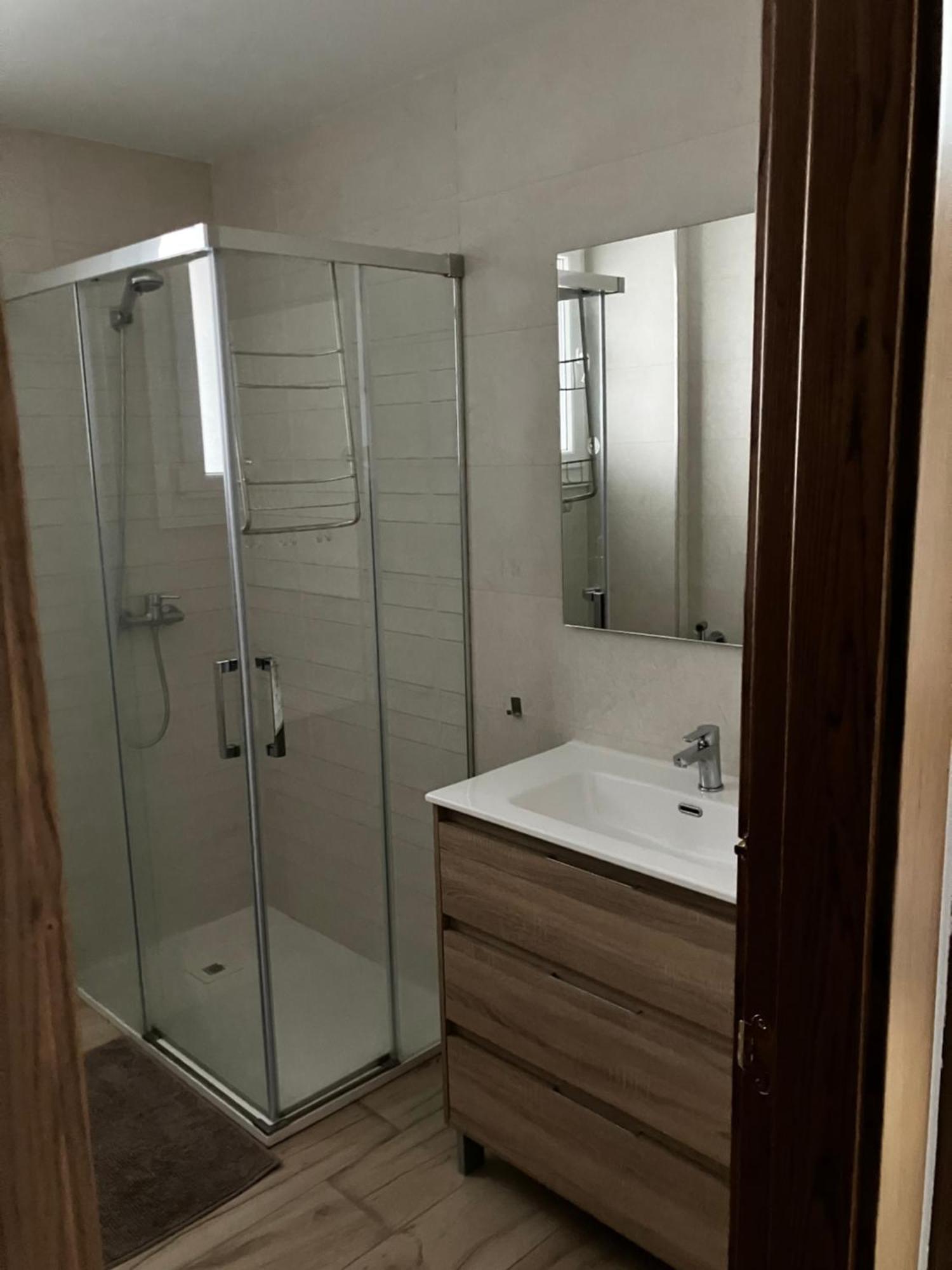 Apartamento En Camino De Ronda De Dos Habitaciones Y Salon Гранада Экстерьер фото